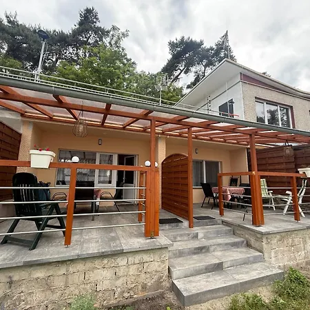 Apartment Pod Sosnami - Ul Dominicka 28